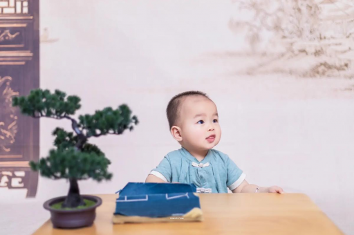 招远宝宝几个月用拉拉裤